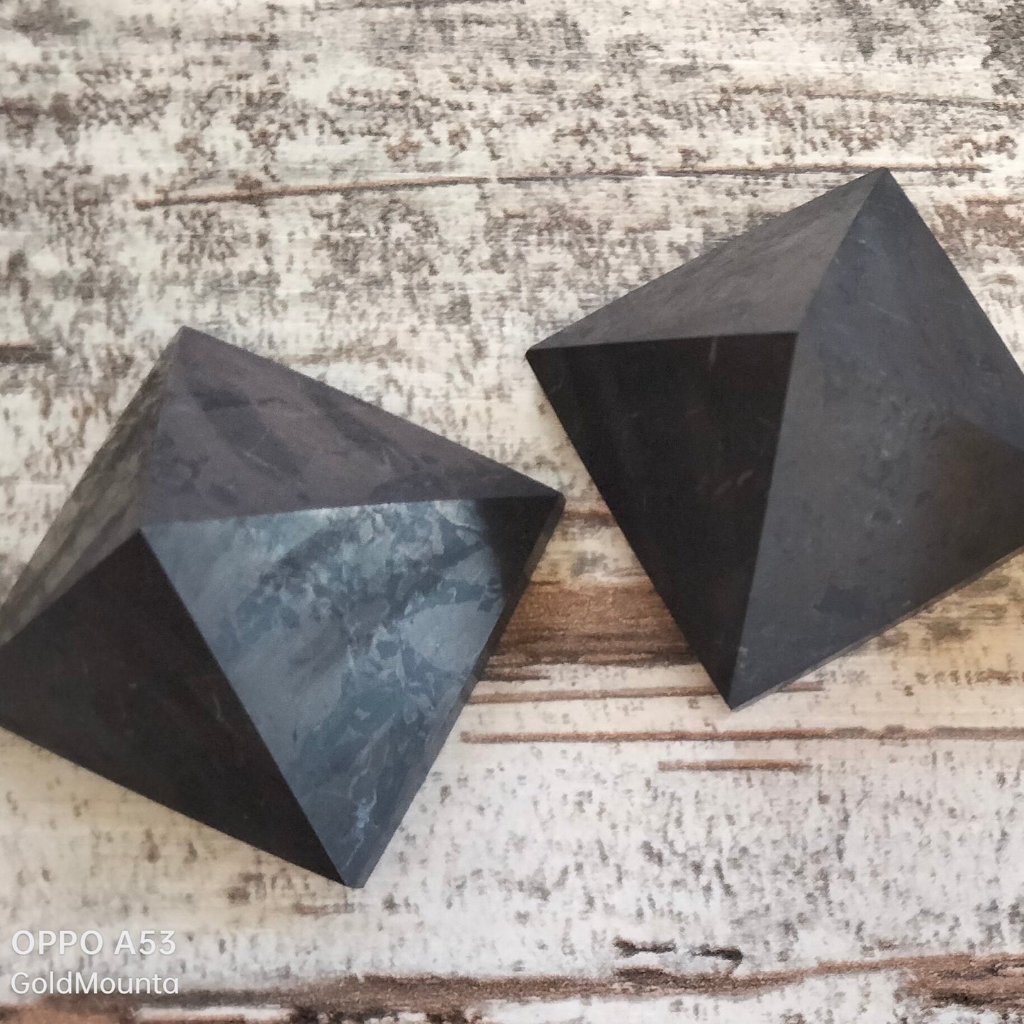 Only 2 left 💥 Shungite Pyramids🔥 EMF Protection