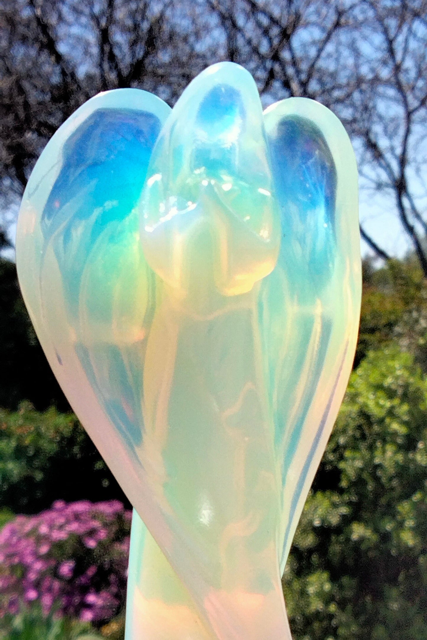 🌟Stunning Iridescent Opaline Crystal Angel 😇