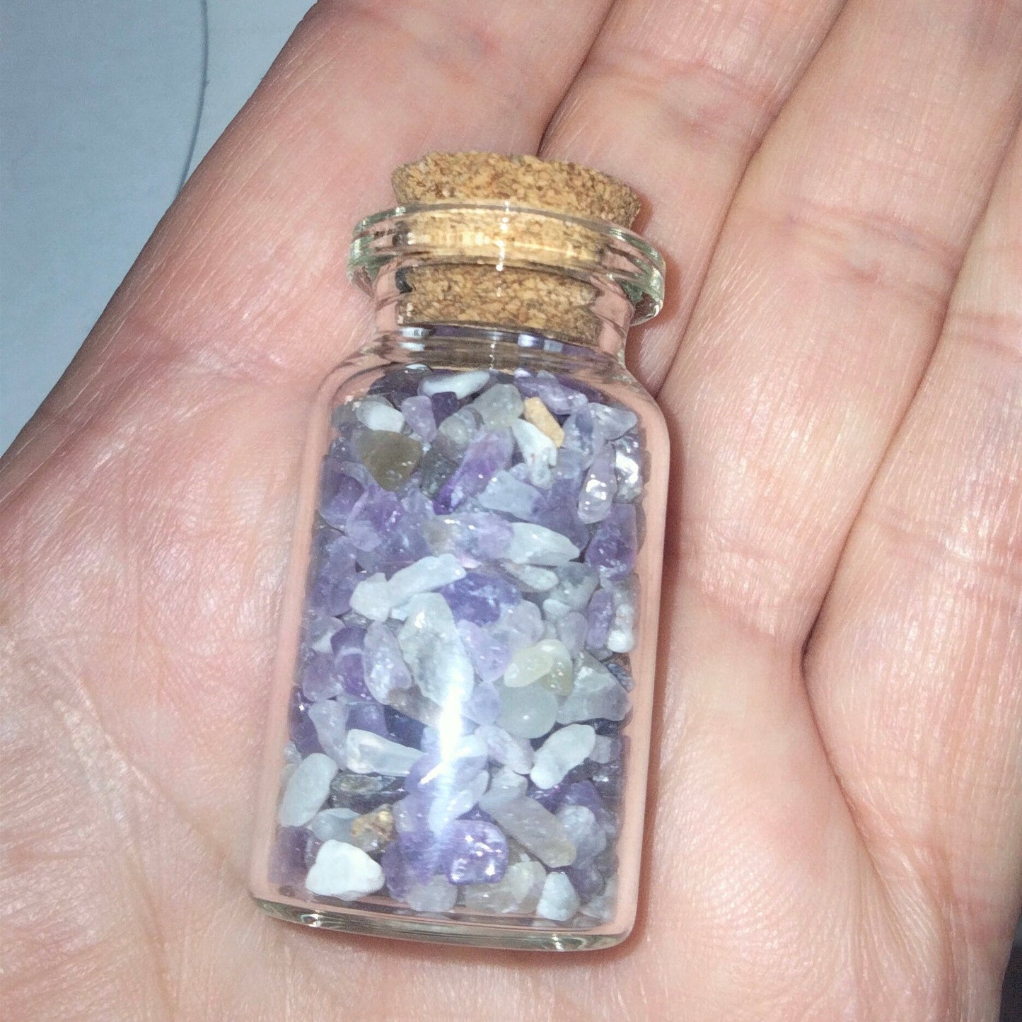 Set of 10✨💎 Crystal Chip Bottles – Pocket-Sized Energy Boosters! 💎✨