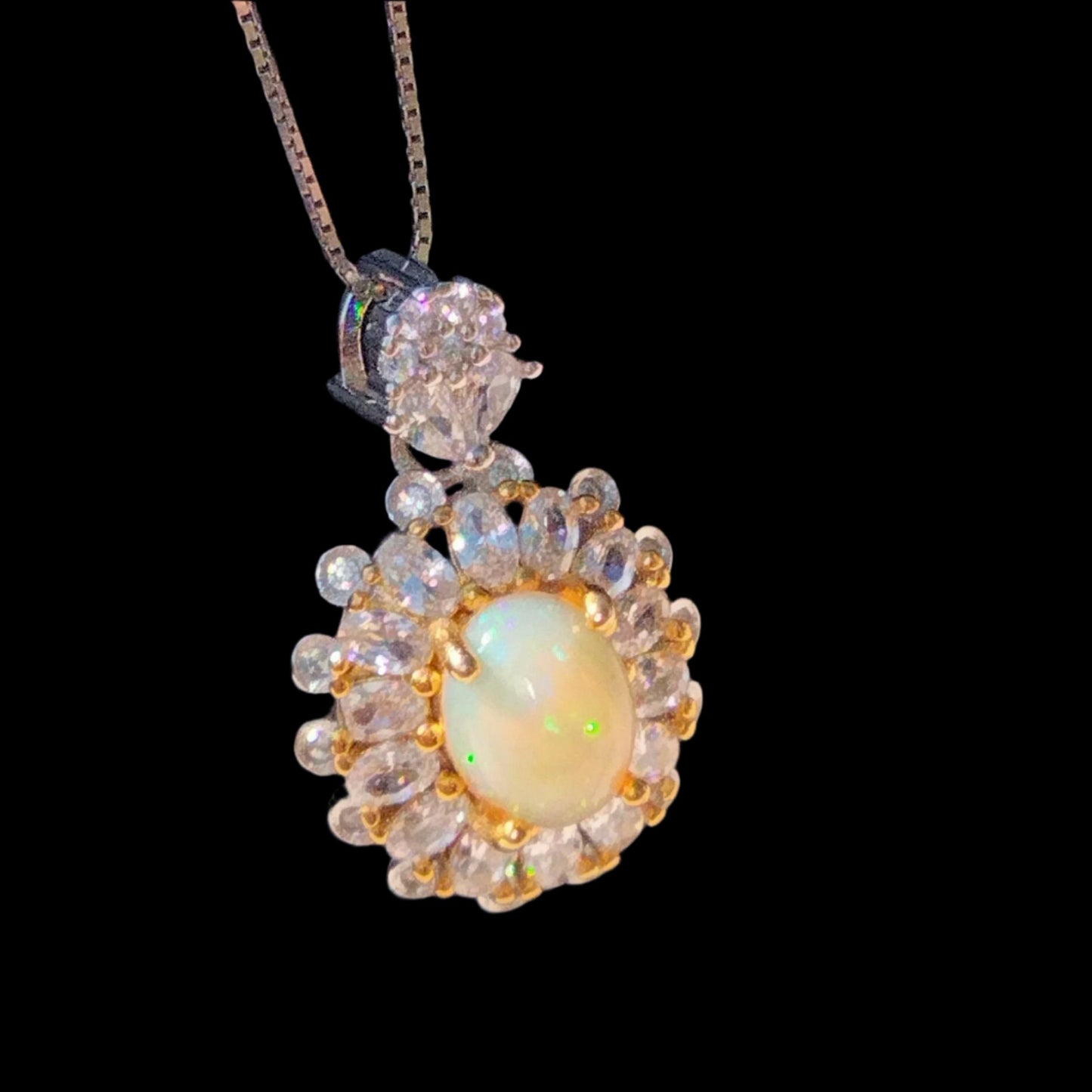 ✨ Beautiful Ethiopian Opal Pendant on Clear Quartz Crystals ✨