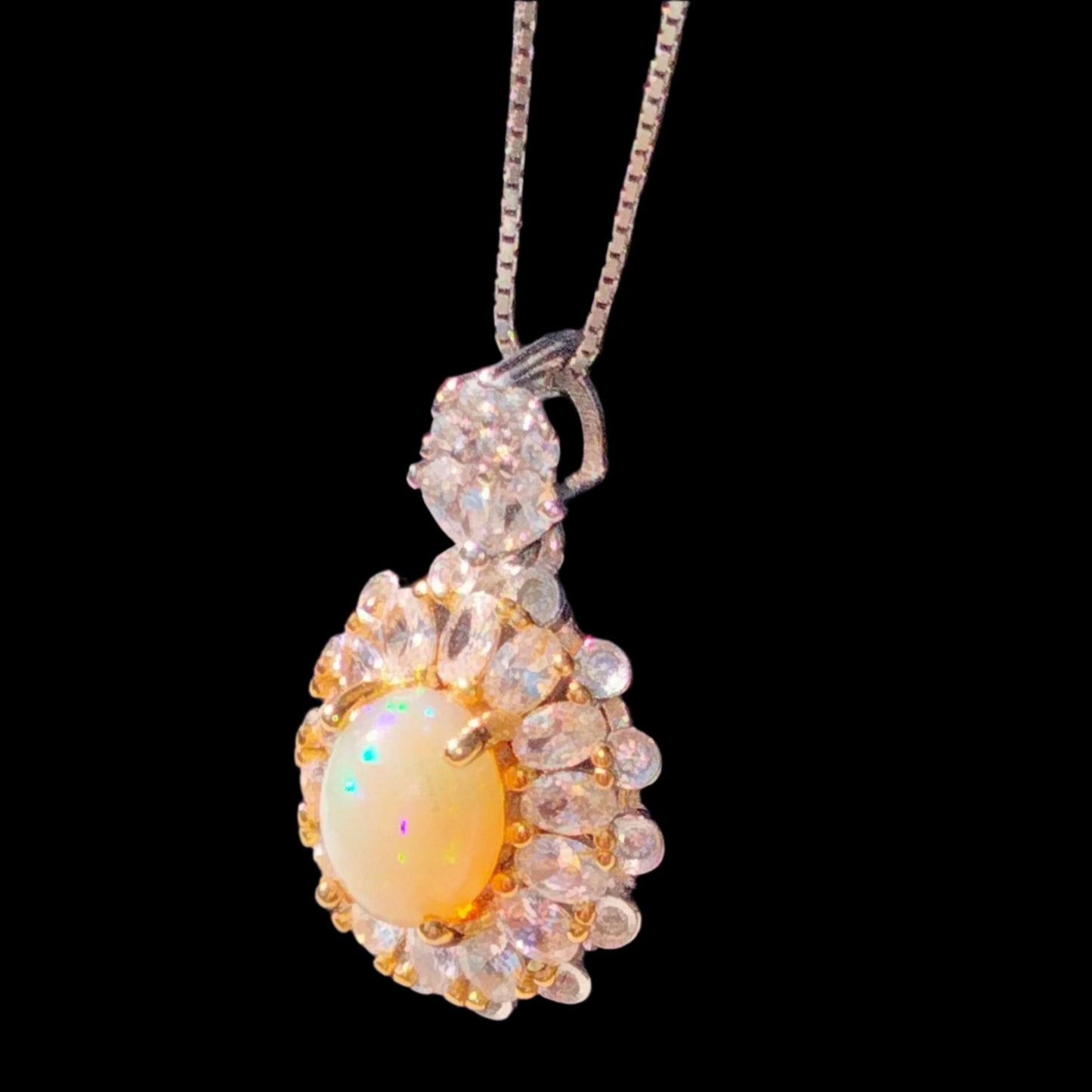 ✨ Beautiful Ethiopian Opal Pendant on Clear Quartz Crystals ✨