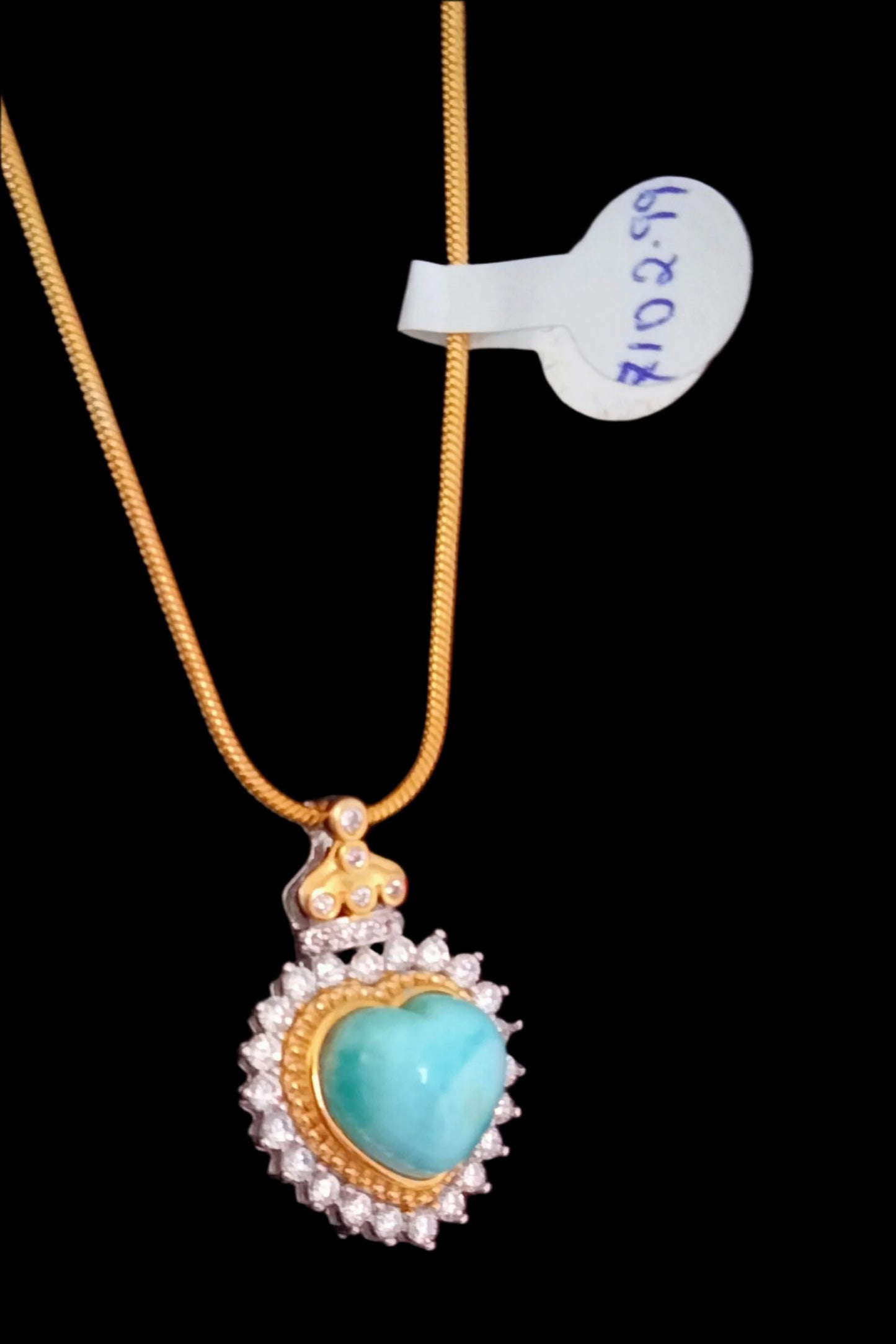 🌊 Larimar & Rock Crystal Heart Pendant includes, 18k White Gold or 18k Yellow Gold Chain.🌟