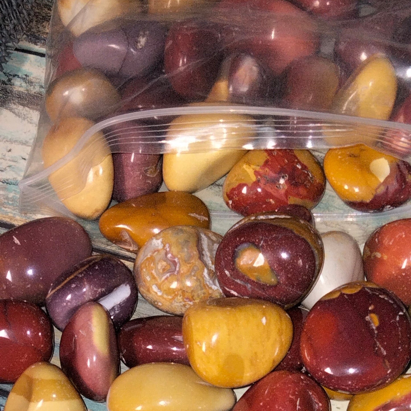 🌟🇦🇺 Australian Mookaite Tumble Stones (2-3 cm) 🇦🇺🌟