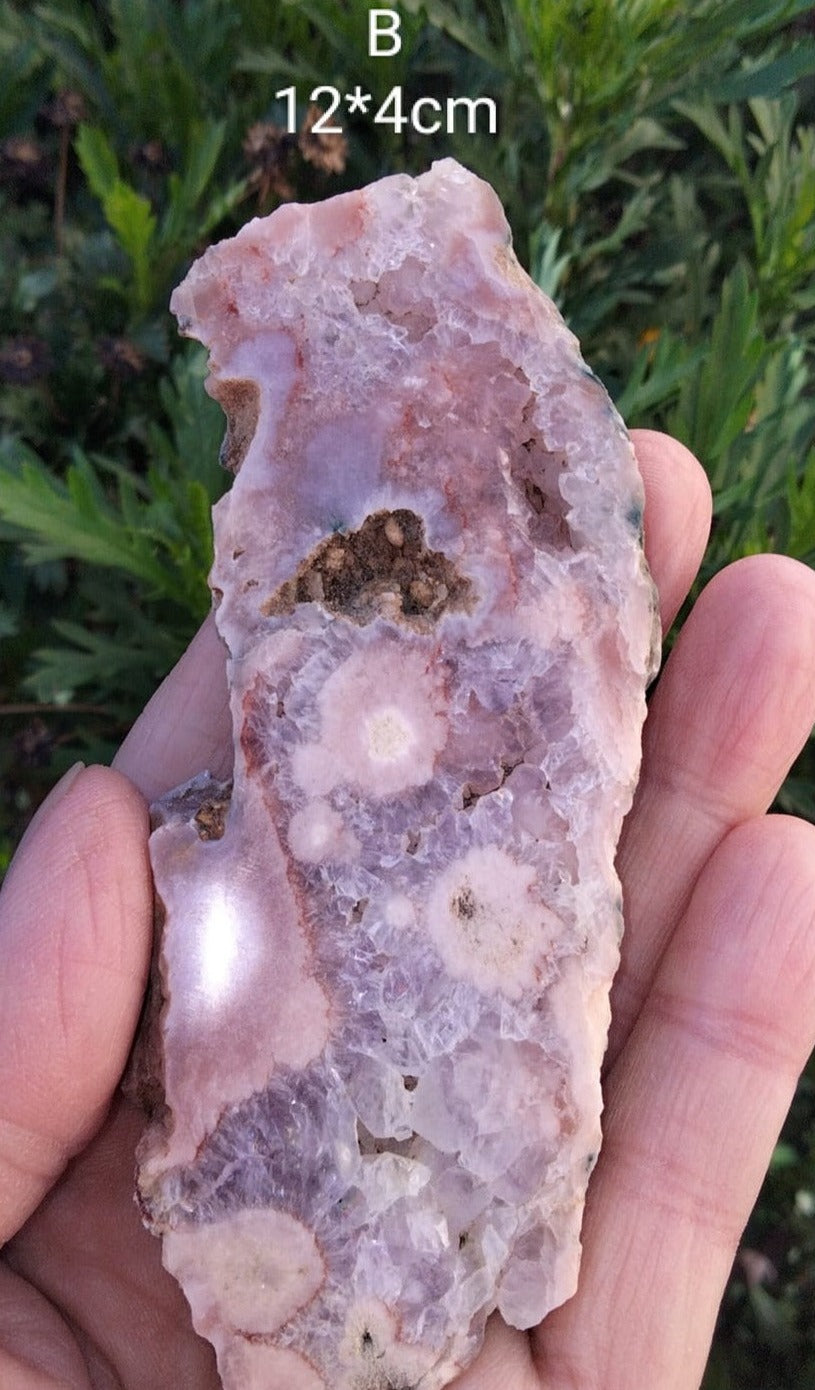 cherry blossom pink agate slices, free stand