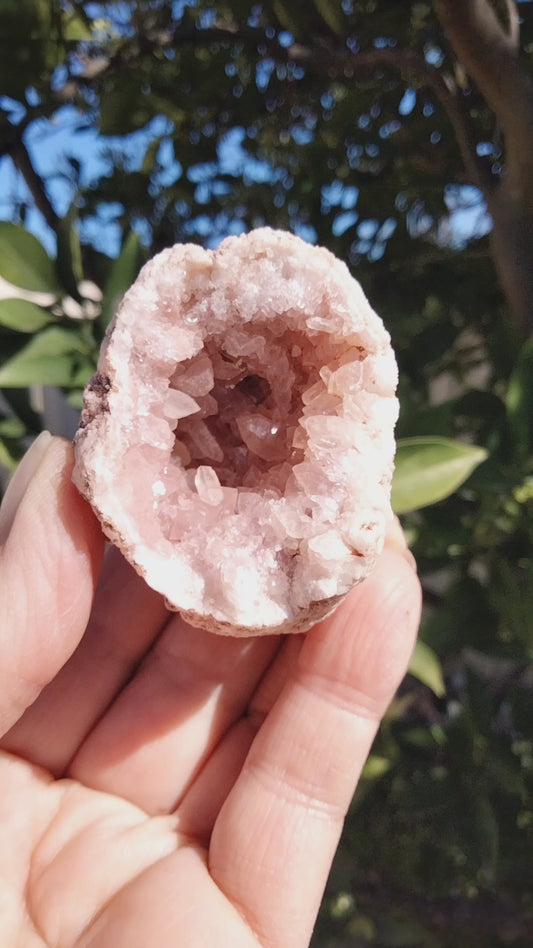 🌸✨ Argentina Pink Amethyst Geode ✨🌸N. 7