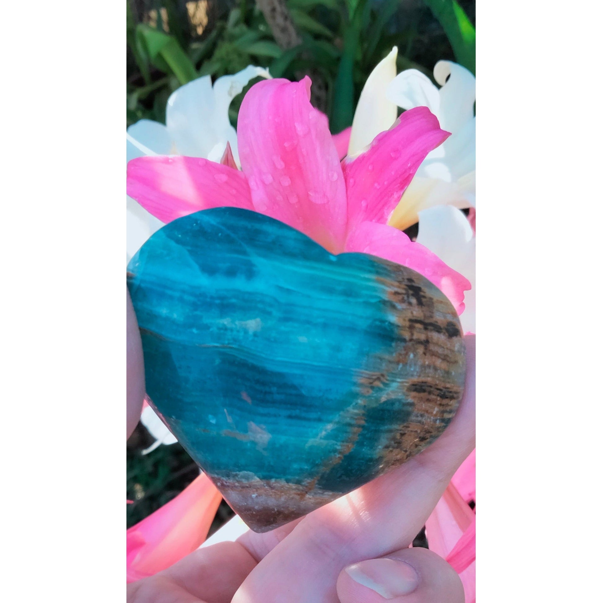 blue onyx heart